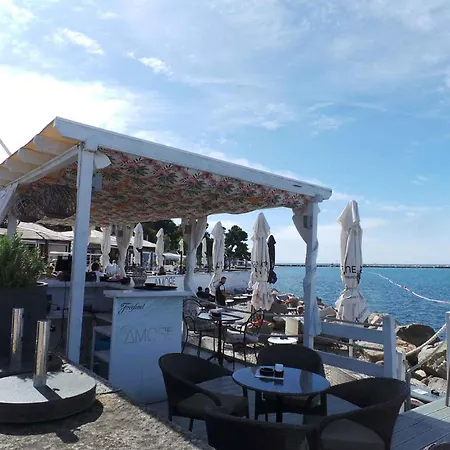 In 5745 דראמליי